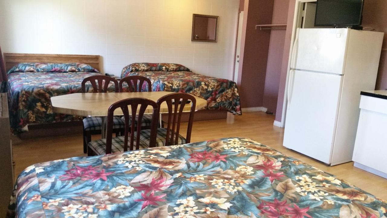 Viking Lamplighter Motel Экстерьер фото